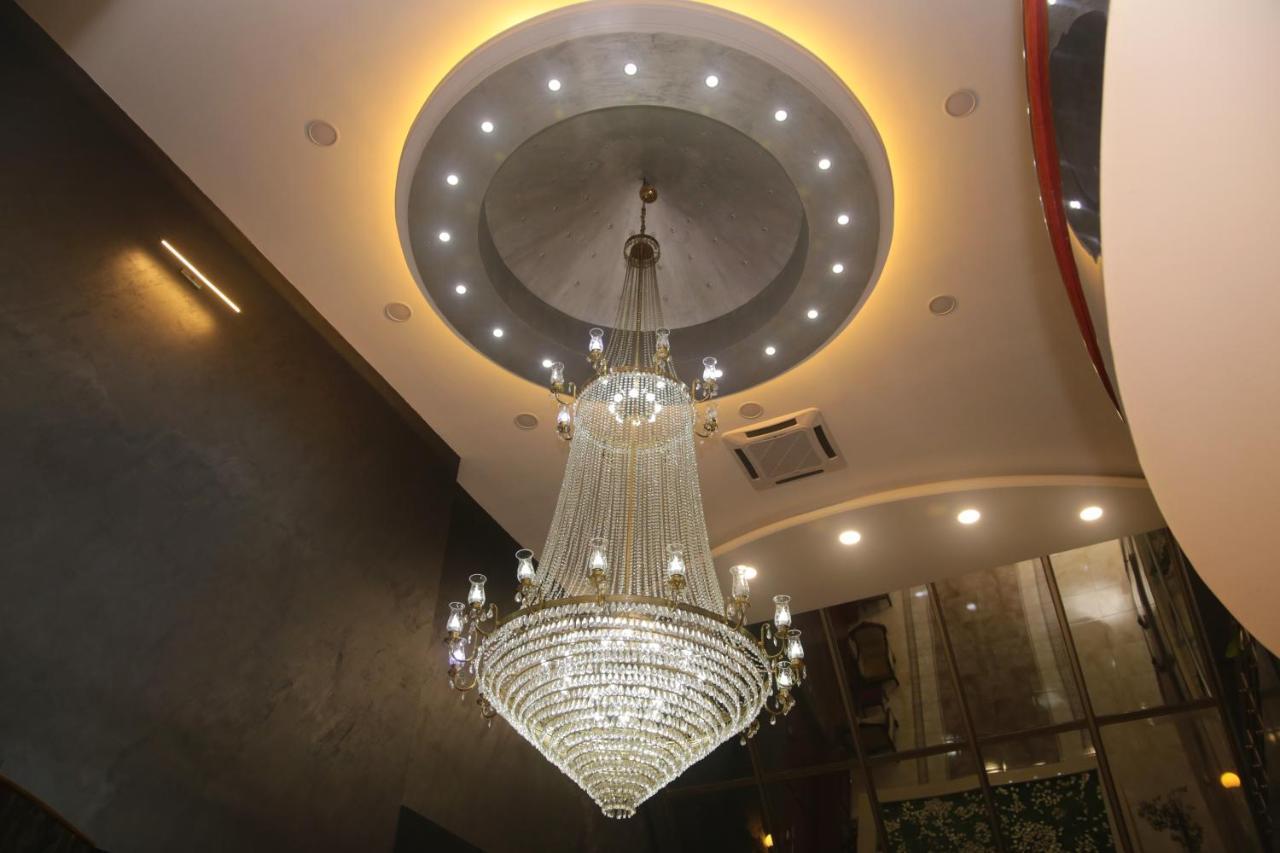 Hotel Pashtriku Gjakova Kültér fotó
